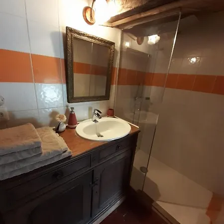La Tour Mandot Bed & Breakfast Montluel