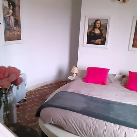 La Tour Mandot Bed & Breakfast