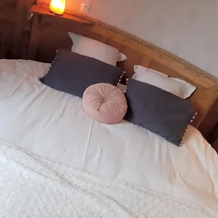 Bed & Breakfast La Tour Mandot Montluel
